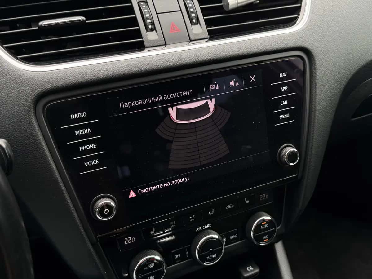 Skoda Octavia - fotografia 14