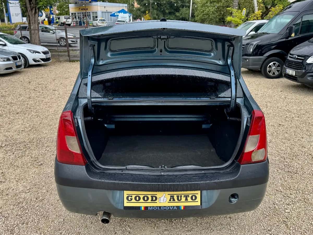 Dacia Logan - fotografia 11