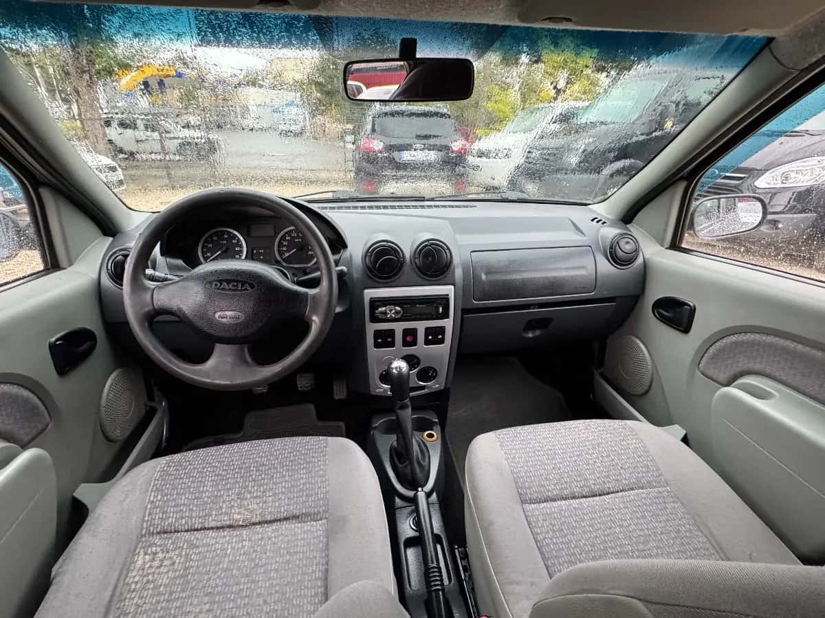 Dacia Logan - fotografia 7