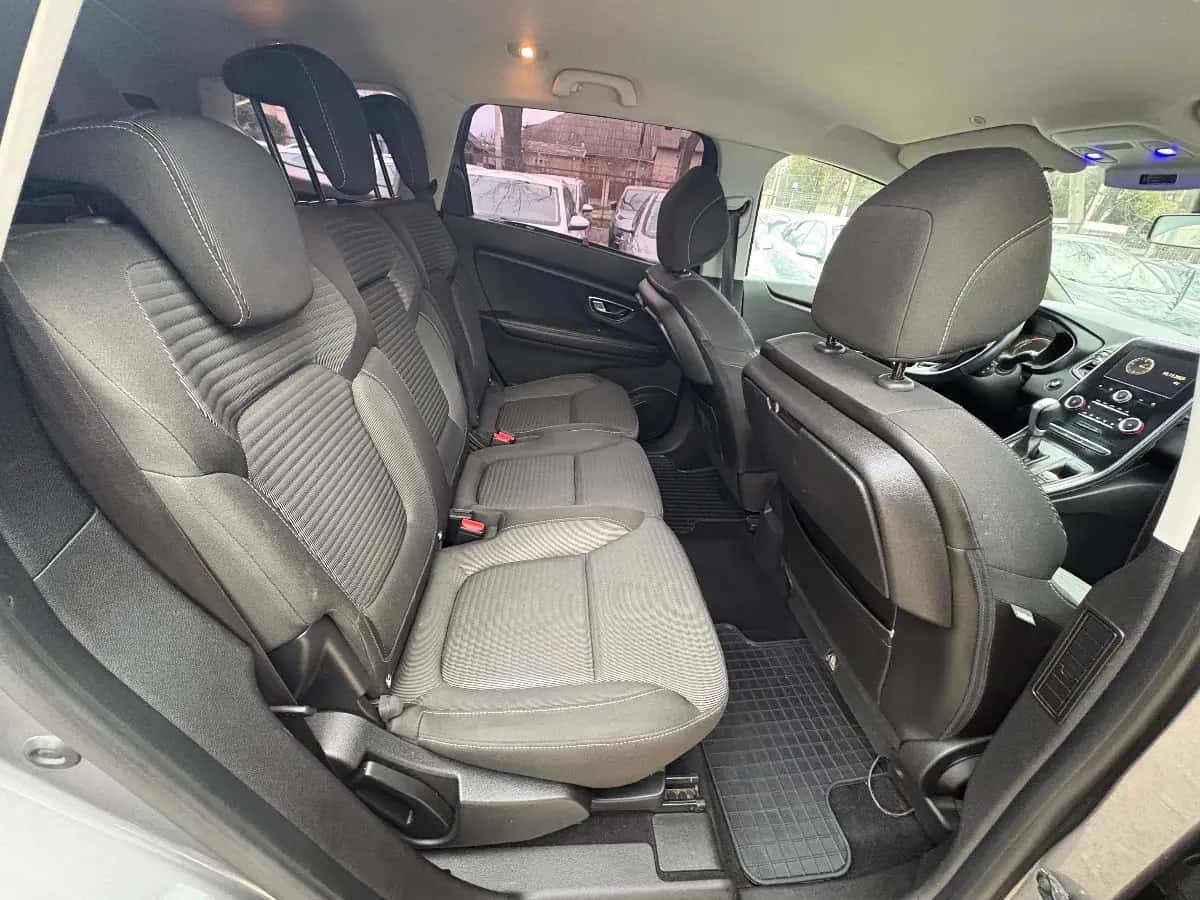 Renault Grand Scenic - fotografia 8