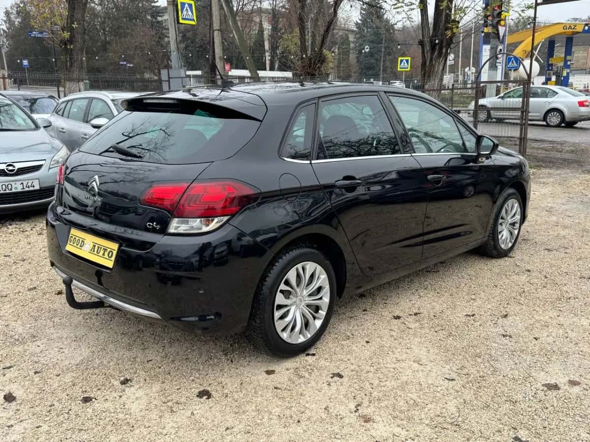 Citroen C4 - fotografia 5