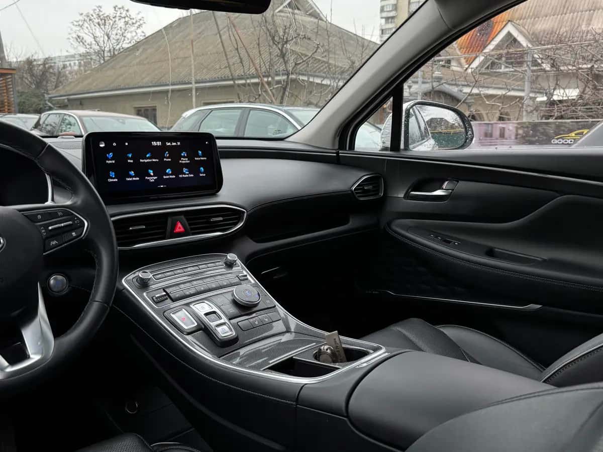 Hyundai Santa FE - fotografia 13