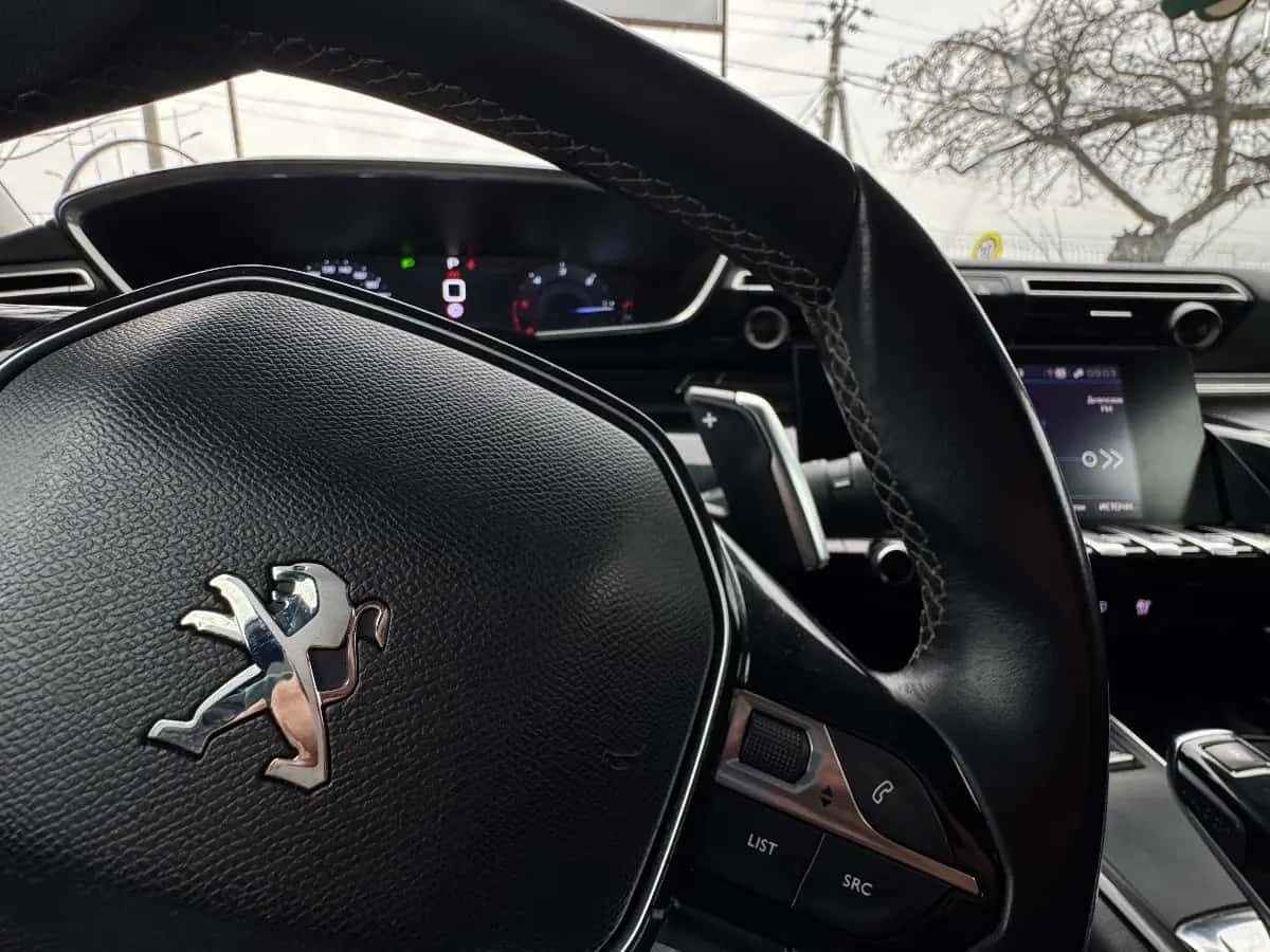 Peugeot 508 - fotografia 16