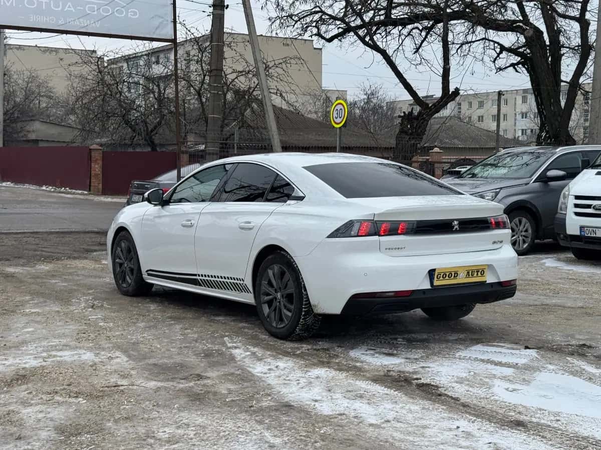 Peugeot 508 - fotografia 5