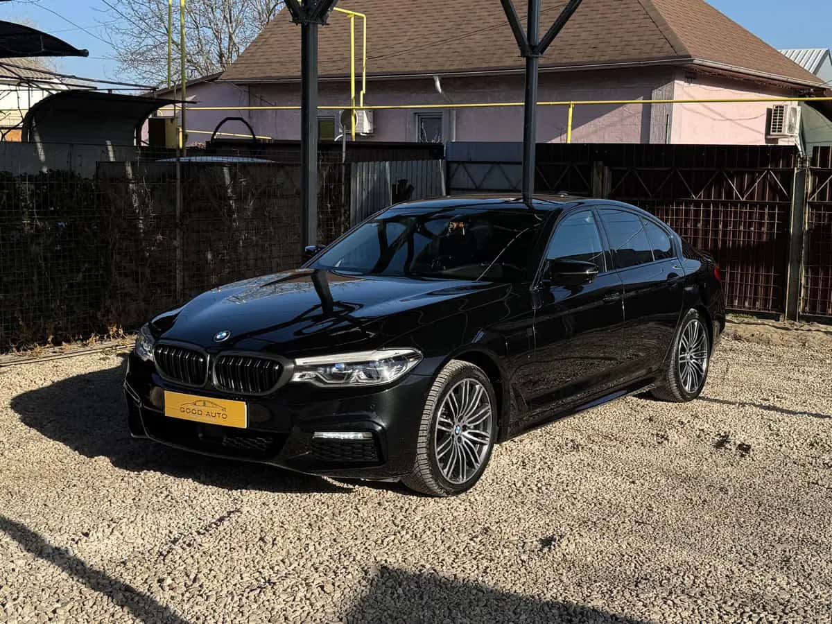 Bmw 5 Series - fotografia 5