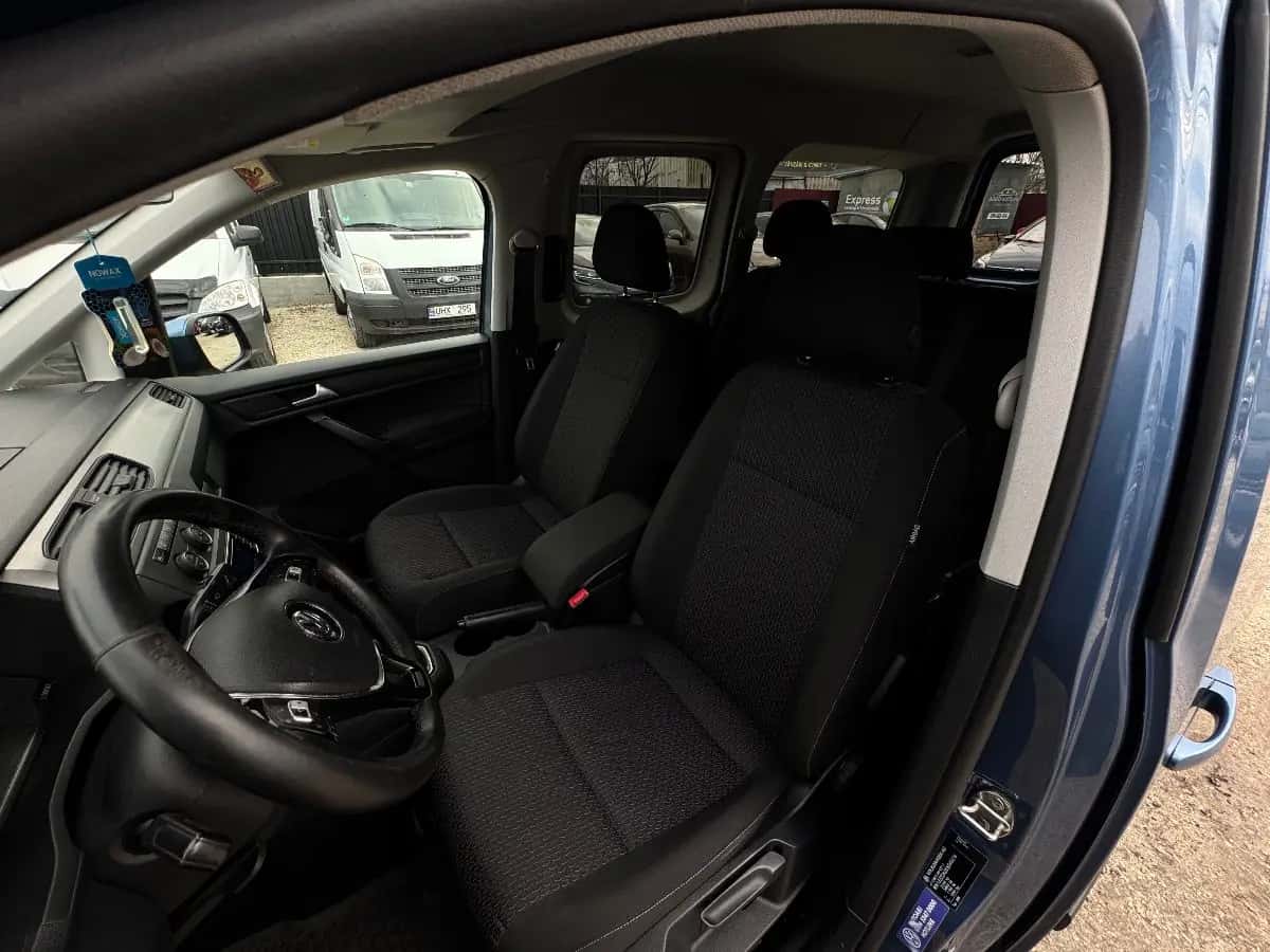 Volkswagen Caddy - fotografia 17