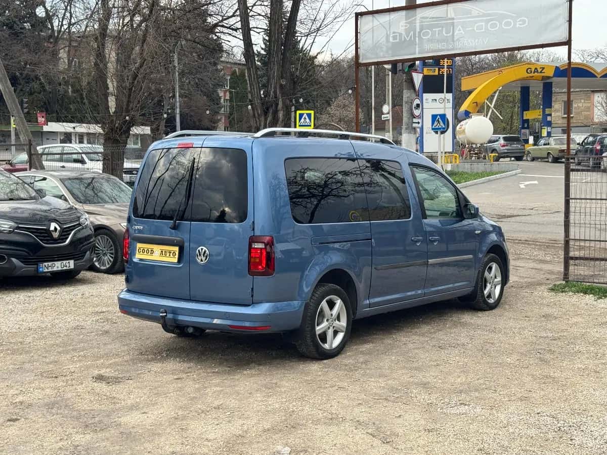 Volkswagen Caddy - fotografia 8