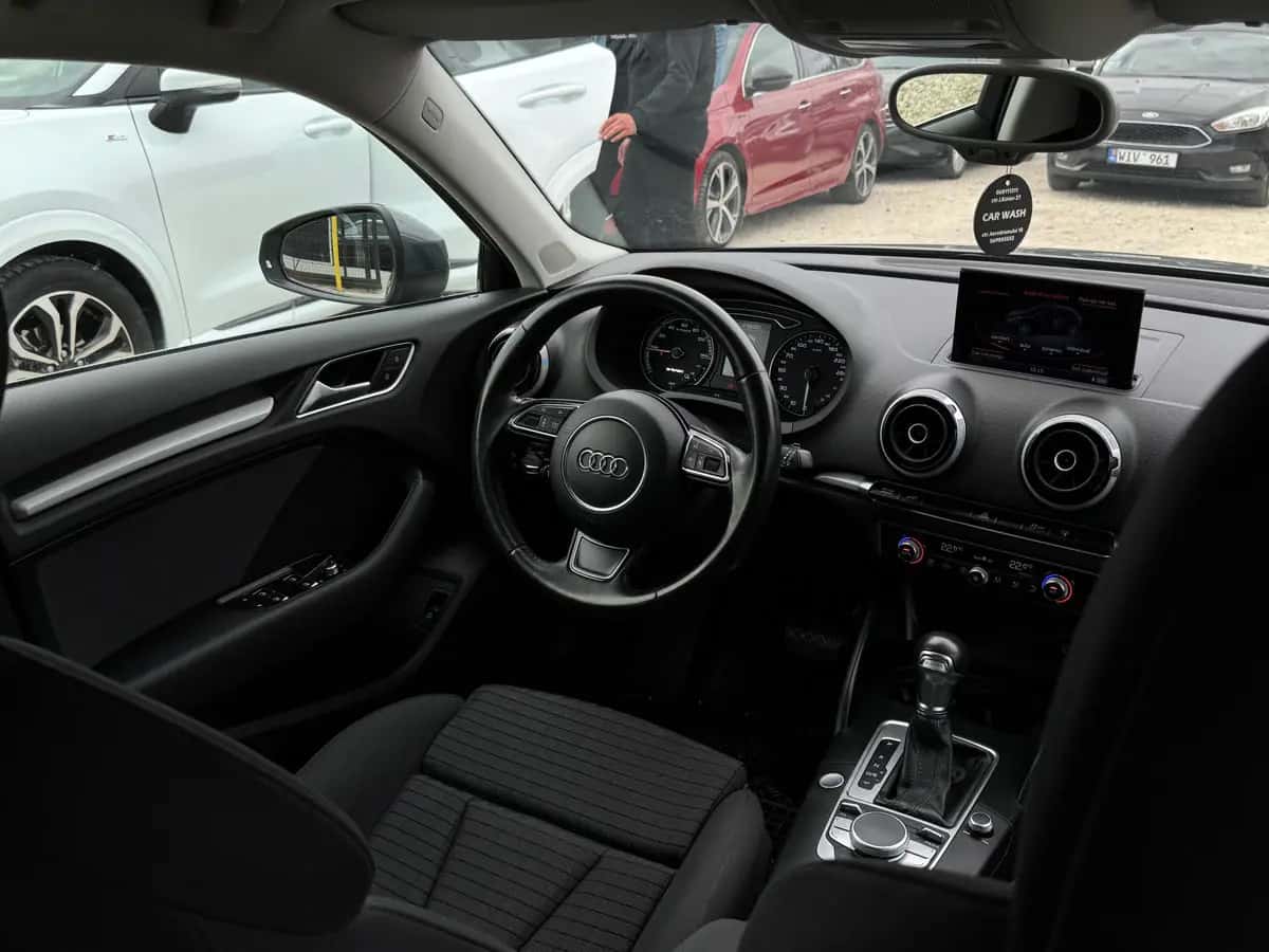 Audi A3 e-tron - fotografia 17