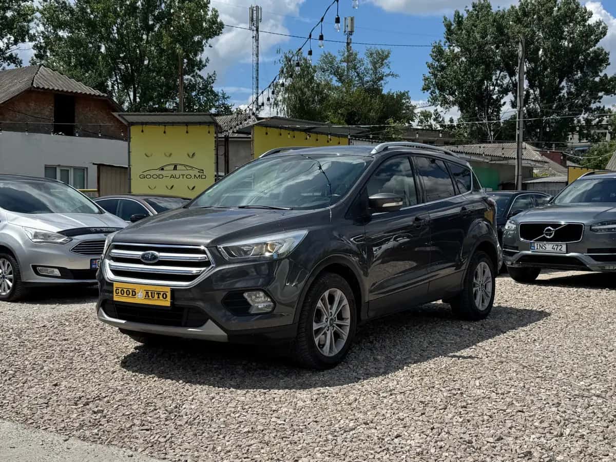Ford Kuga - fotografia 3