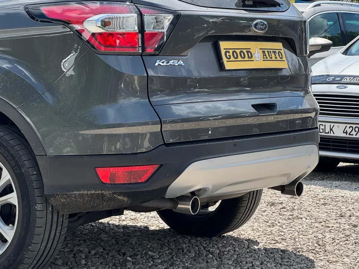 Ford Kuga - fotografia 7