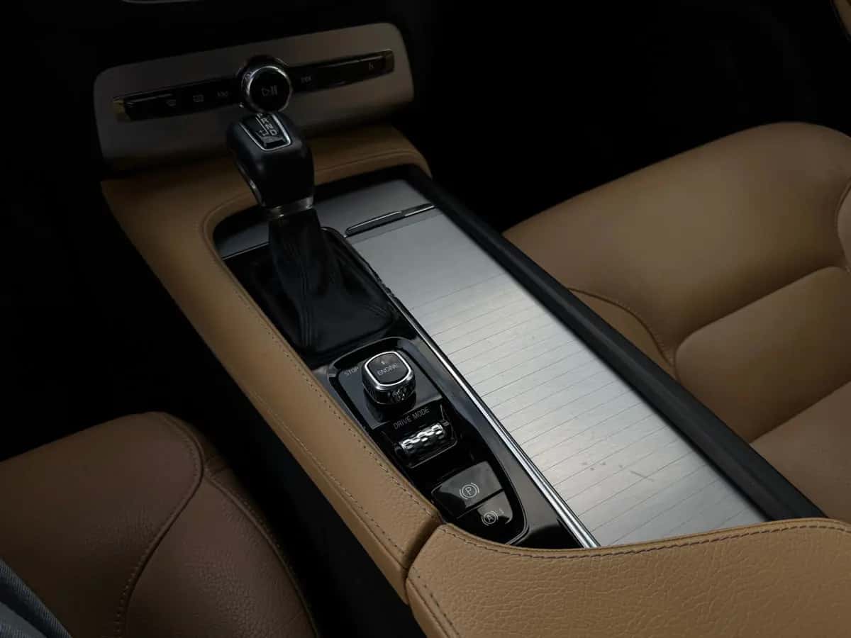 Volvo XC90 - fotografia 15