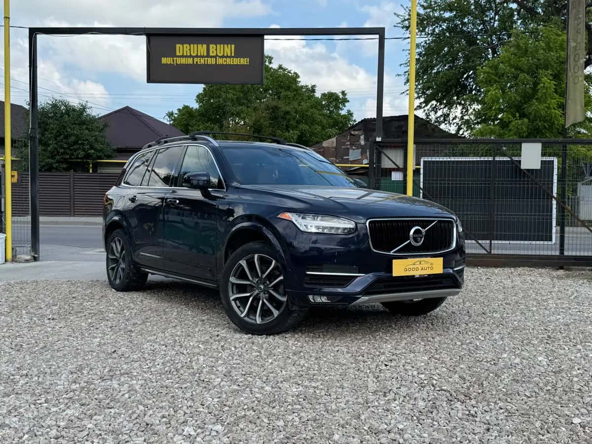 Volvo XC90 - fotografia 1