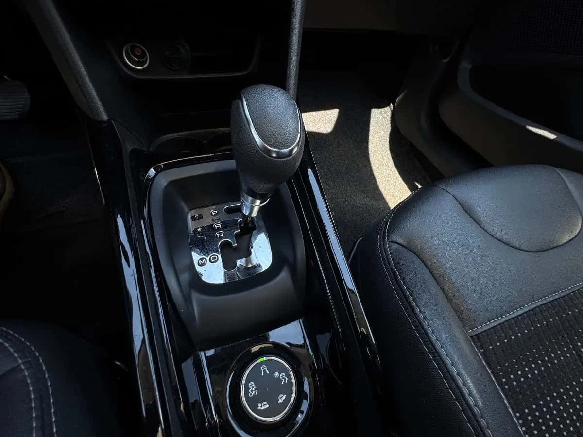 Peugeot 2008 - fotografia 16
