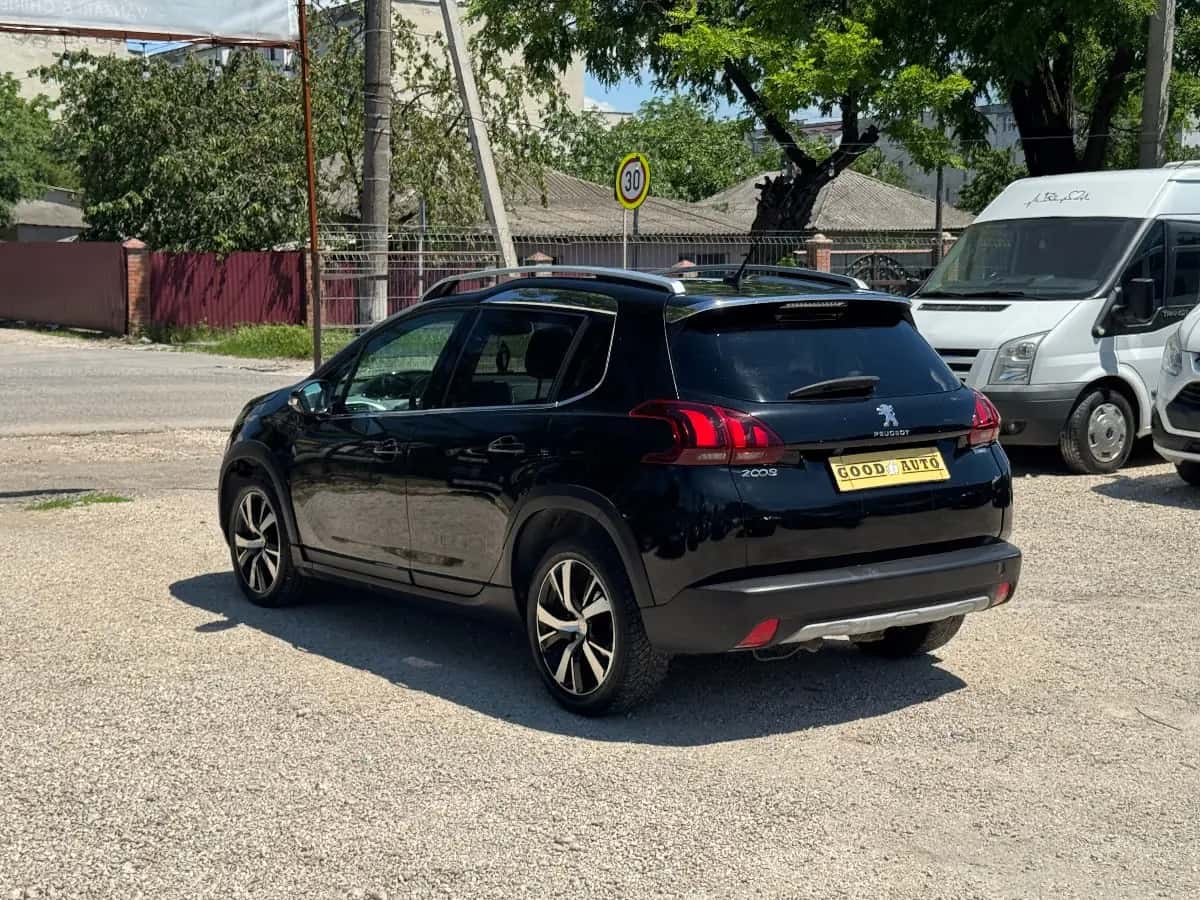 Peugeot 2008 - fotografia 5