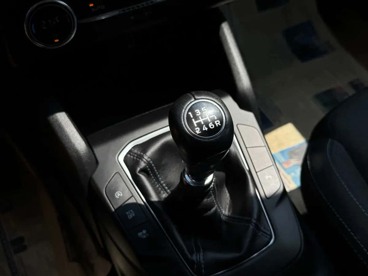 Ford Focus - fotografia 12
