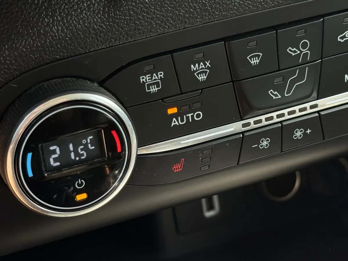 Ford Focus - fotografia 14