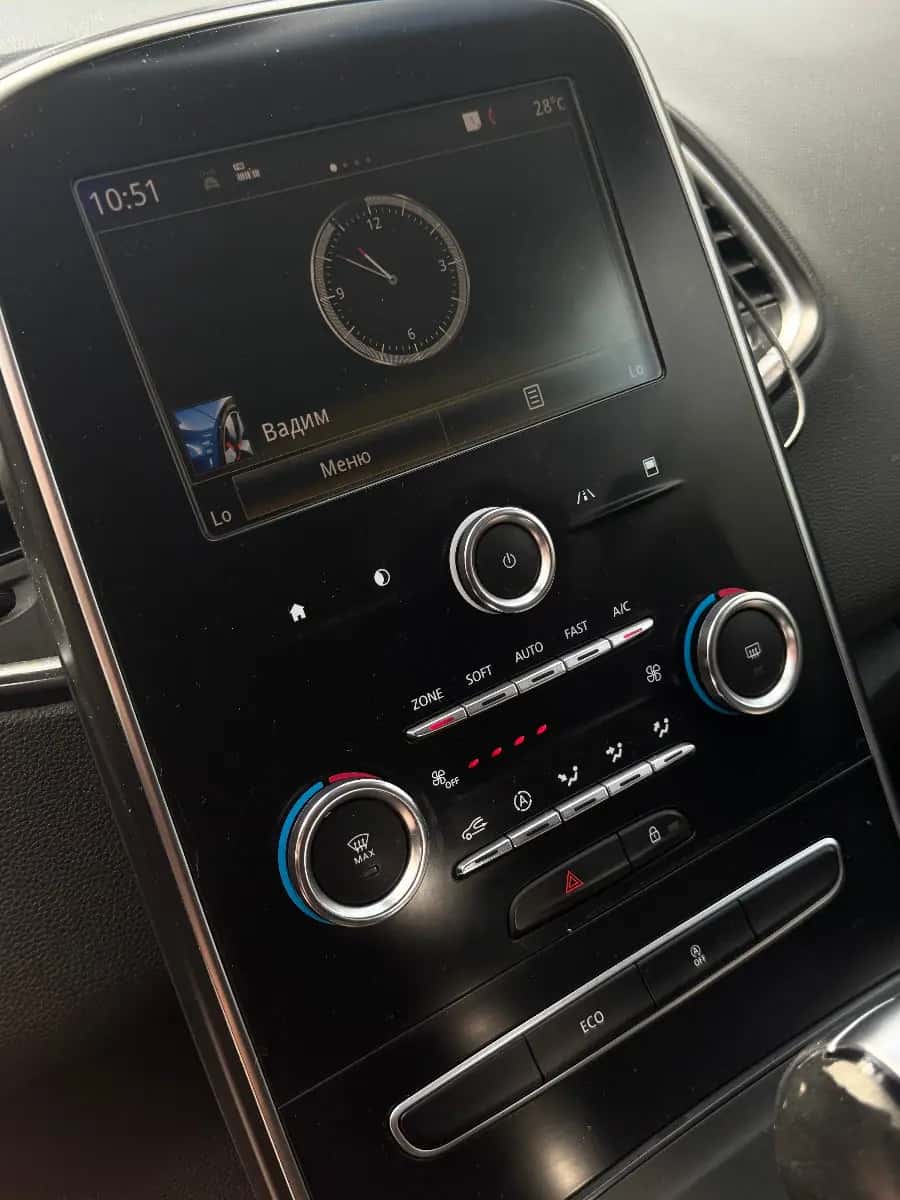 Renault Grand Scenic - fotografia 19