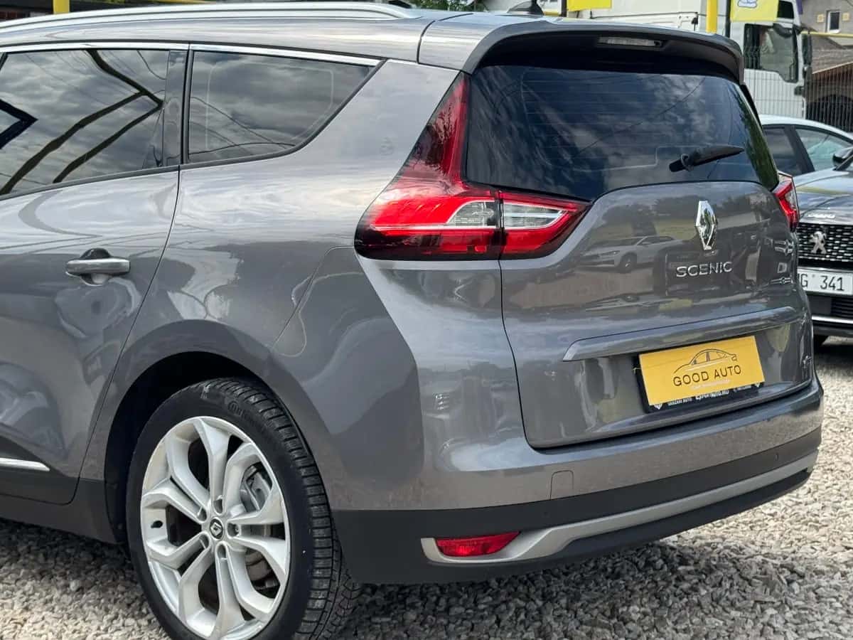 Renault Grand Scenic - fotografia 6