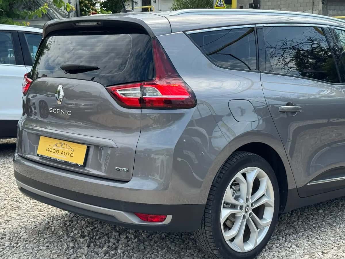 Renault Grand Scenic - fotografia 9