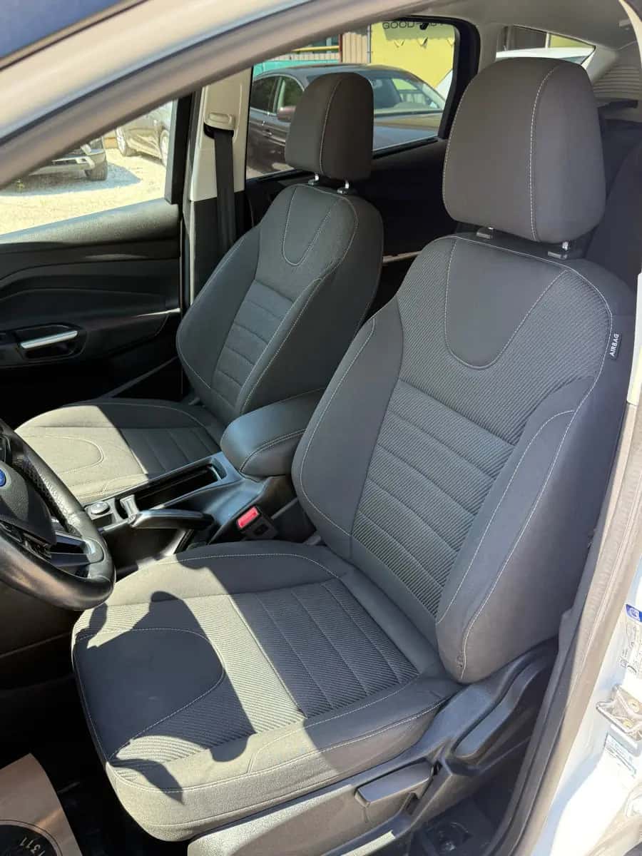 Ford C-Max - fotografia 8