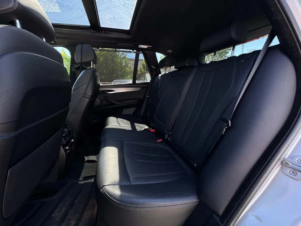 Bmw X5 - fotografia 9