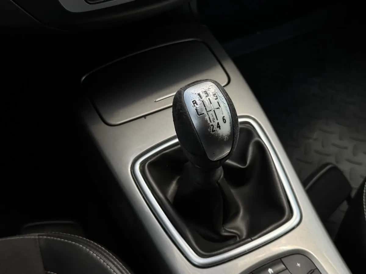 Renault Laguna - fotografia 12