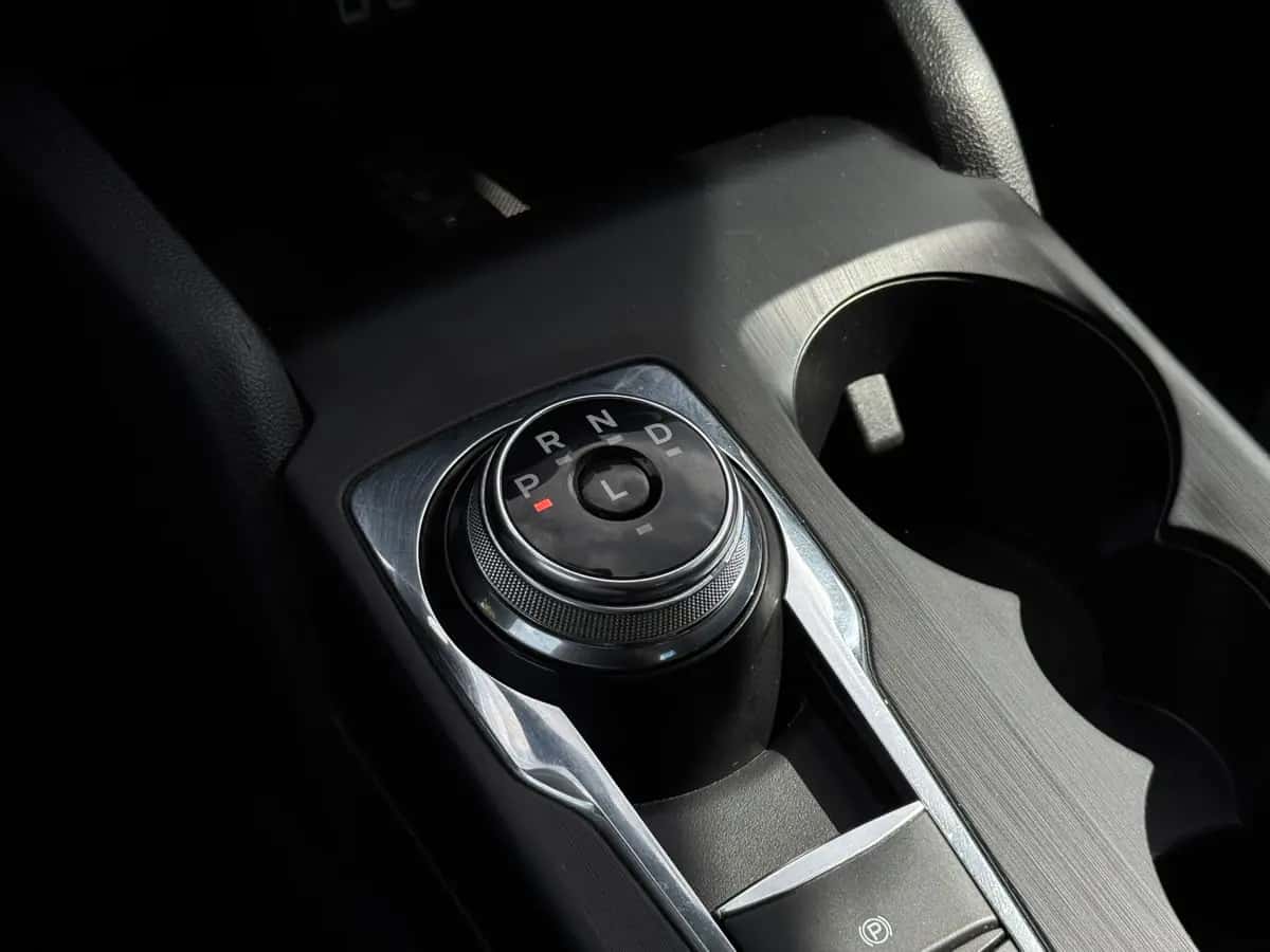 Ford Kuga - fotografia 11