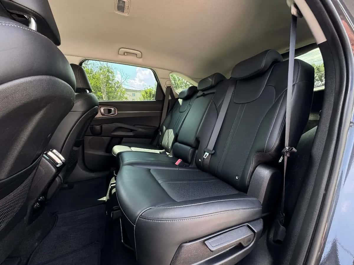 Kia Sorento - fotografia 8