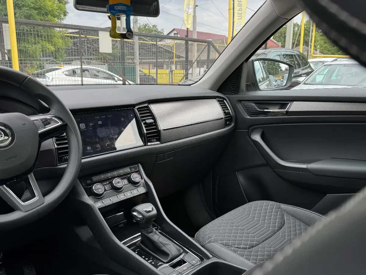 Skoda Kodiaq - fotografia 8