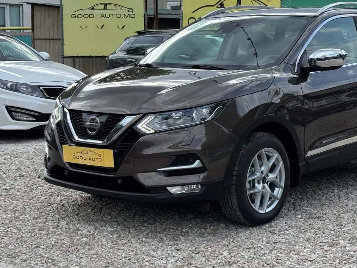 Nissan Qashqai - fotografia 4