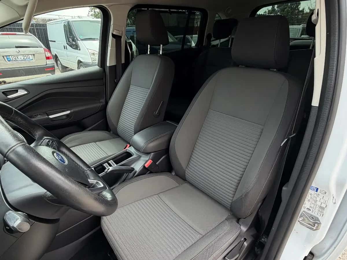 Ford Grand C-MAX - fotografia 14