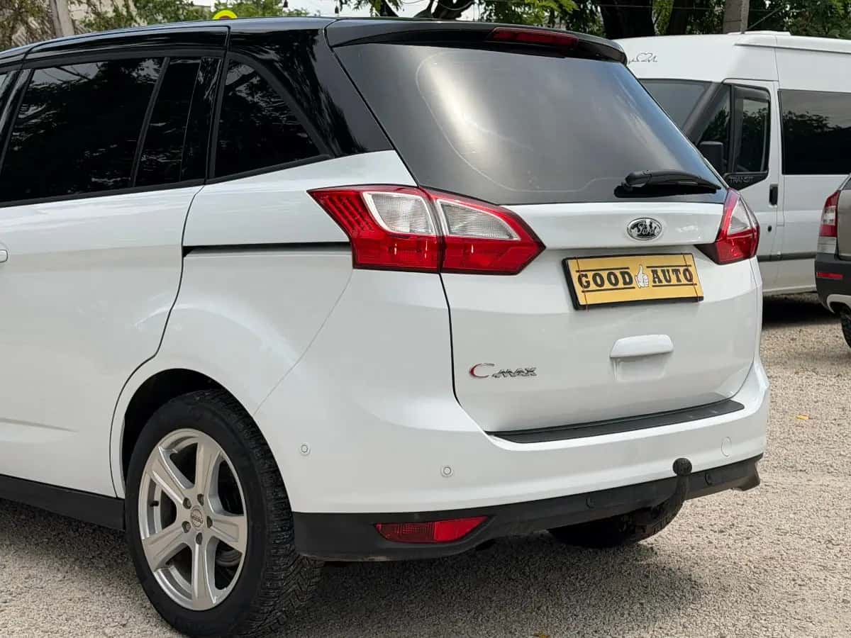 Ford Grand C-MAX - fotografia 6