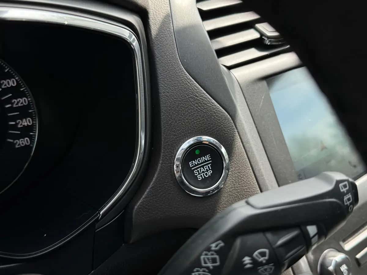 Ford Mondeo - fotografia 18