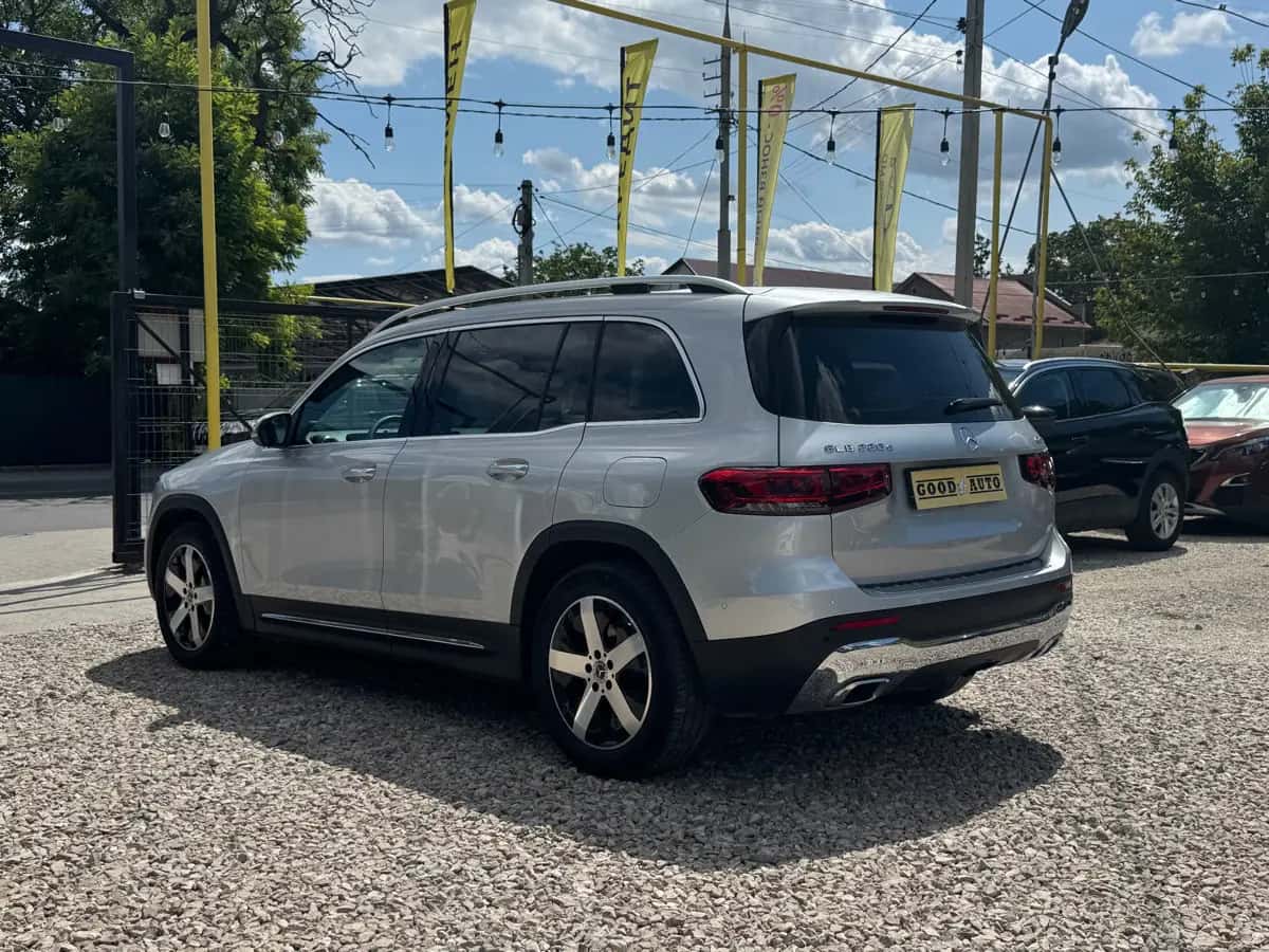 Mercedes GLB - fotografia 7