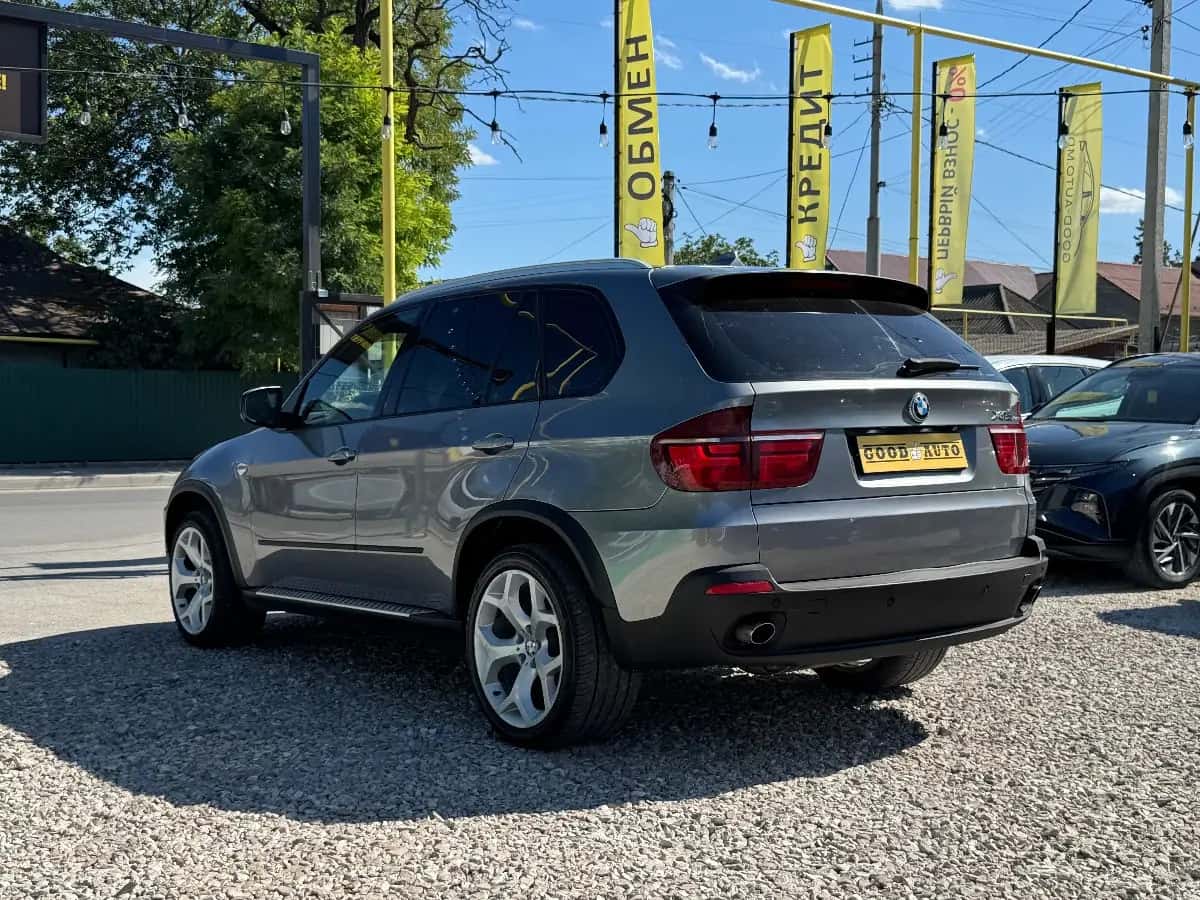 Bmw X5 - fotografia 5
