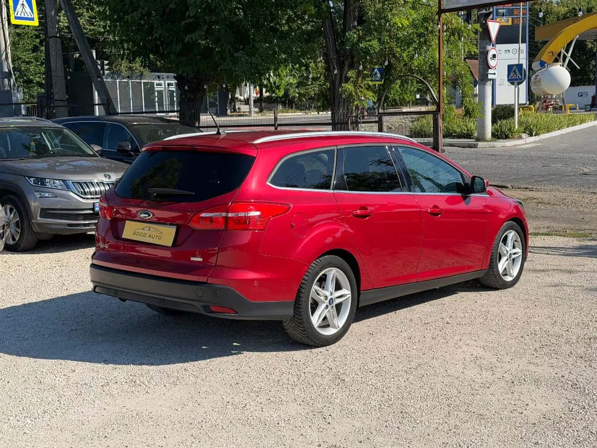 Ford Focus - fotografia 7