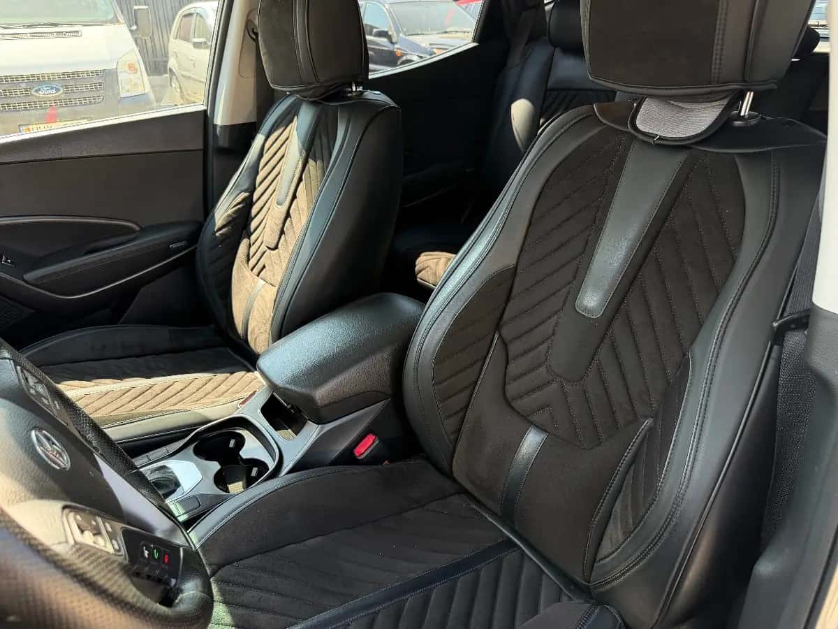 Hyundai Santa FE - fotografia 13