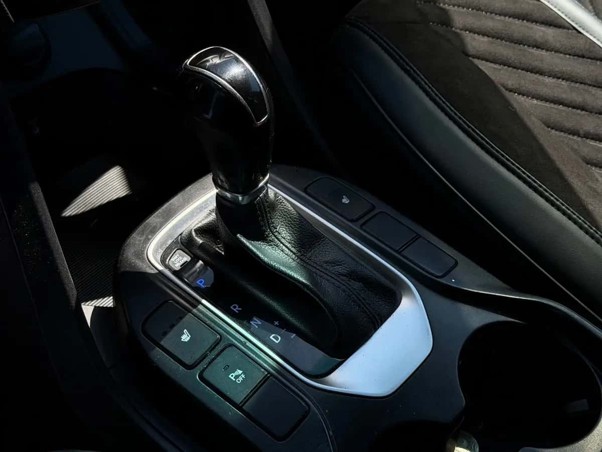 Hyundai Santa FE - fotografia 14