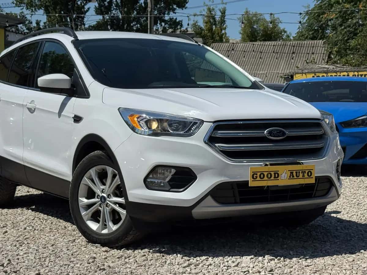 Ford Escape - fotografia 2