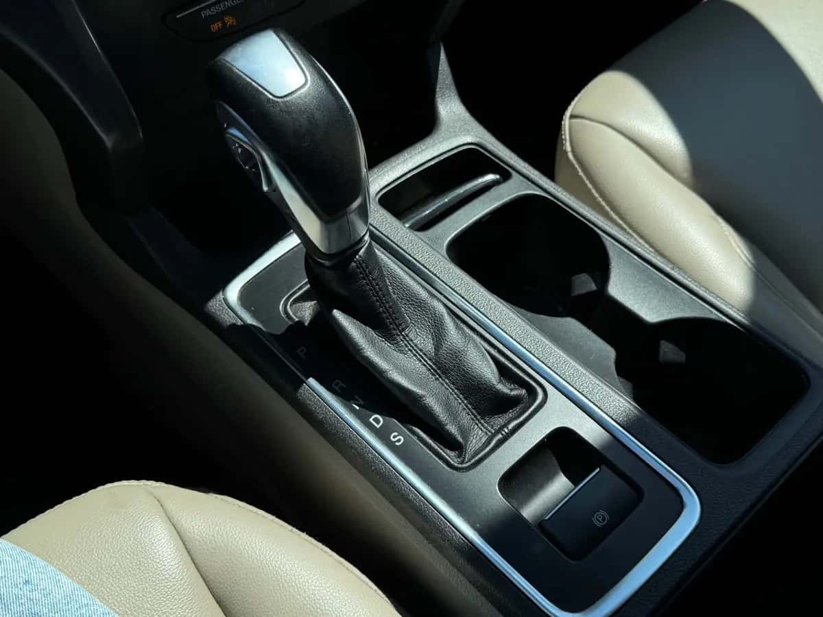 Ford Escape - fotografia 14