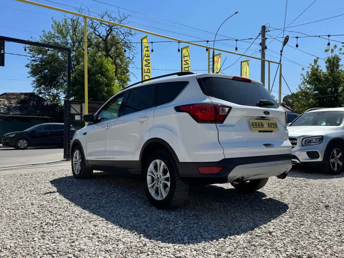 Ford Escape - fotografia 5