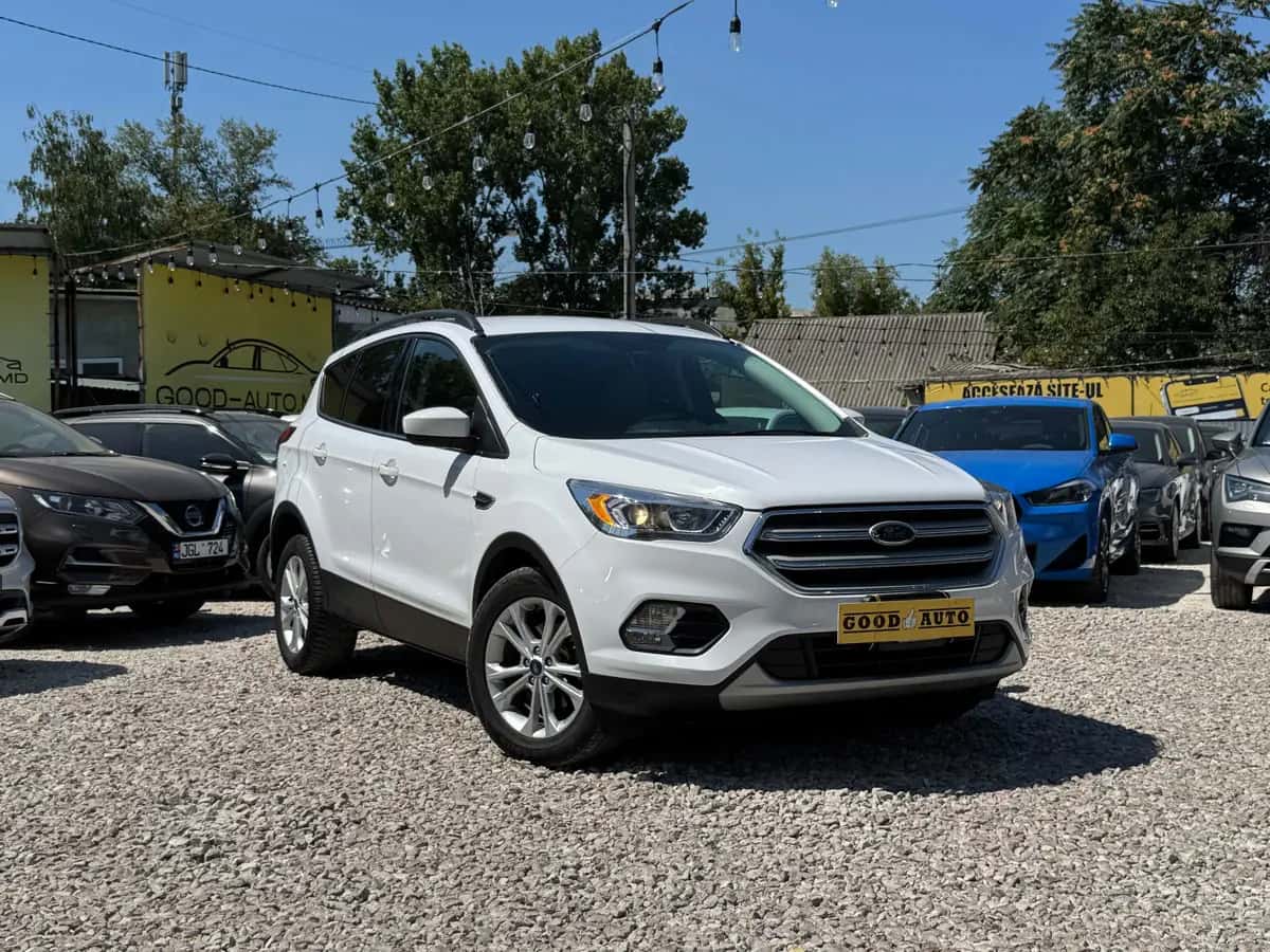 Ford Escape - fotografia 1