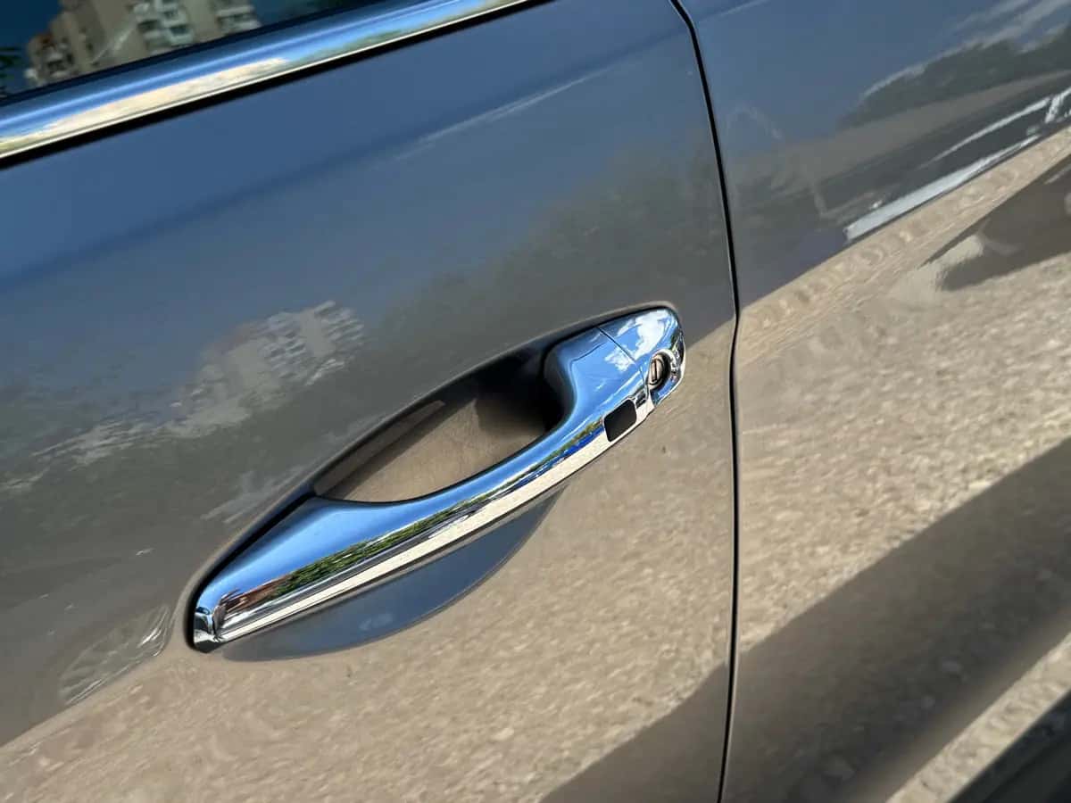 Hyundai Santa FE - fotografia 8