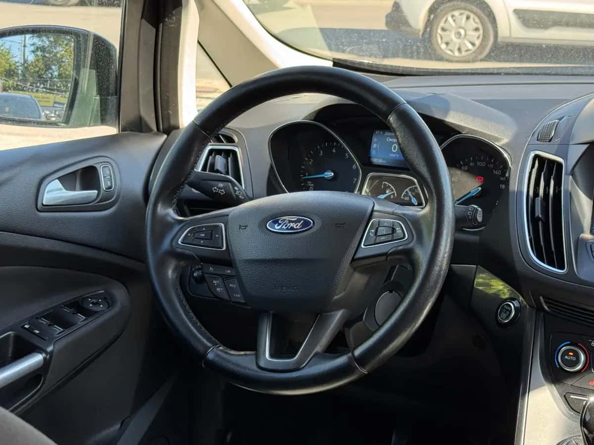Ford Grand C-MAX - fotografia 14