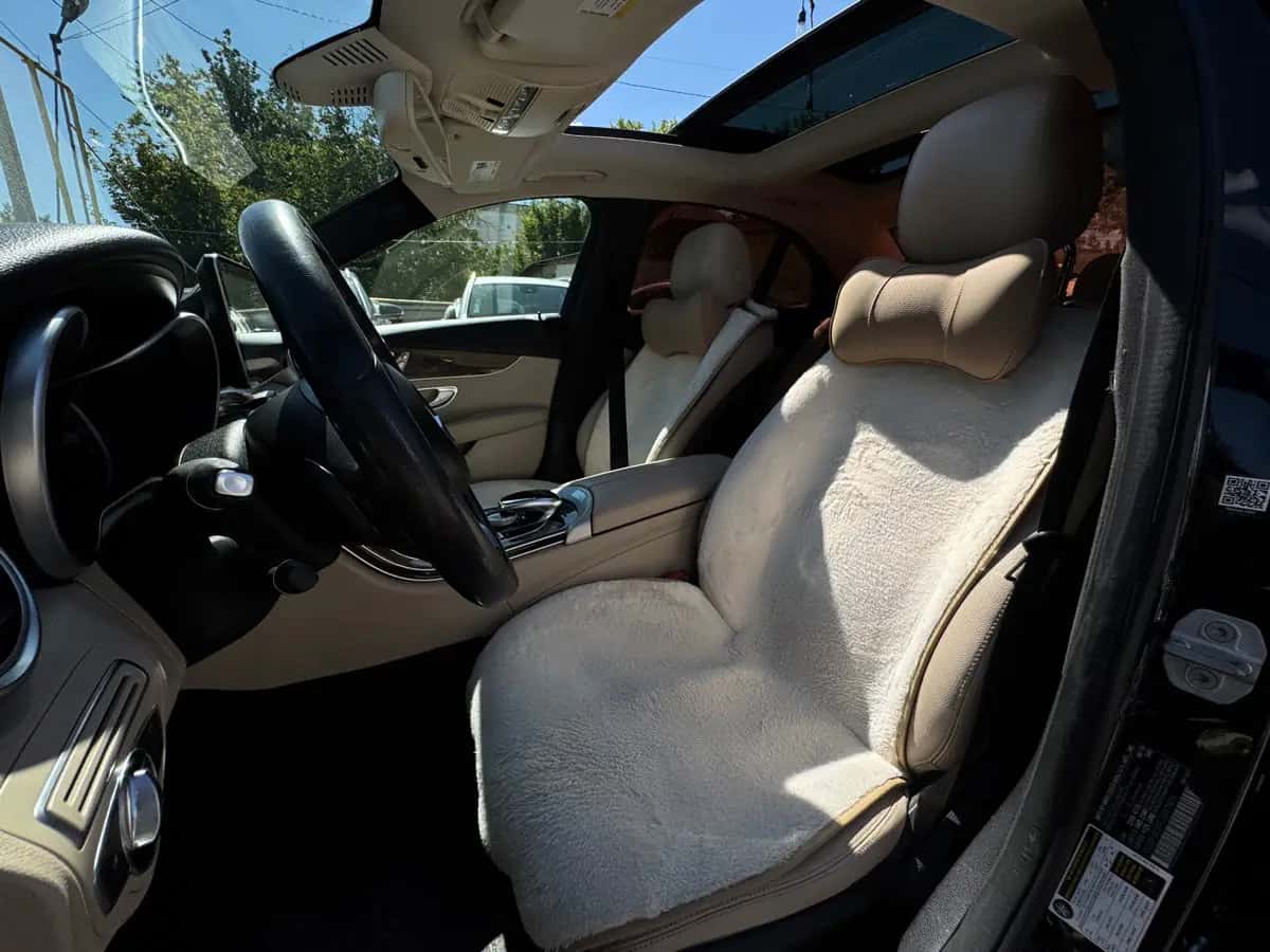Mercedes C-Class - fotografia 12