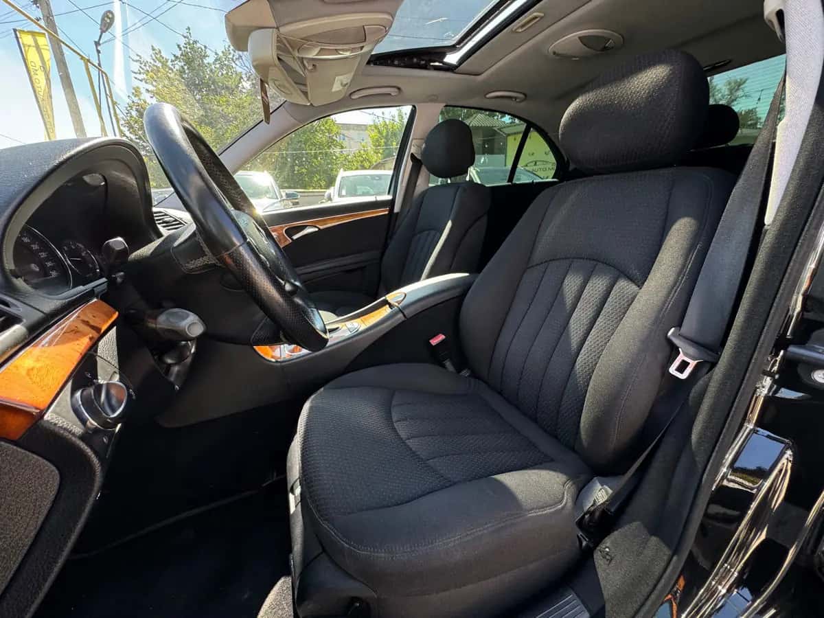 Mercedes E-Class - fotografia 9
