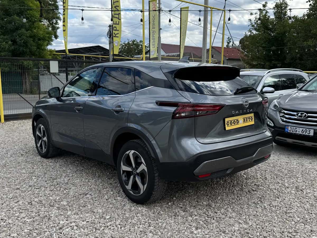 Nissan Qashqai - fotografia 5