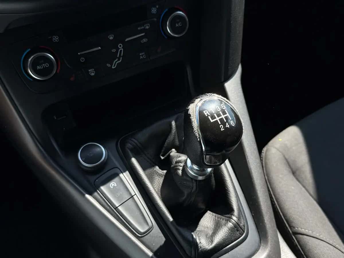 Ford Focus - fotografia 10