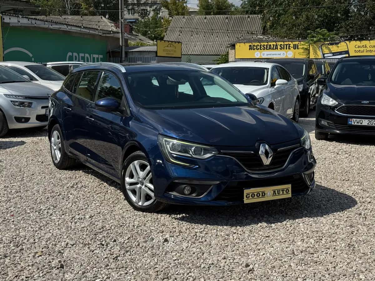 Renault Megane - fotografia 1