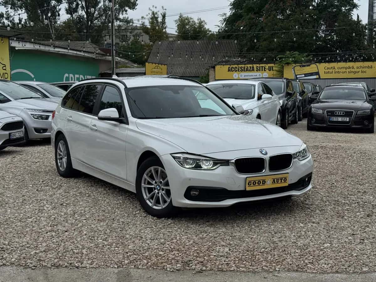 Bmw 3 Series - fotografia 1
